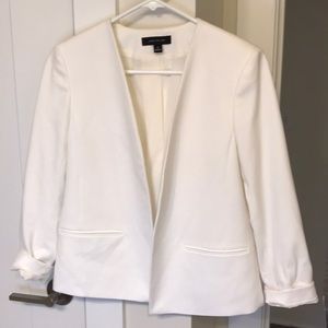 Beautiful Anne Taylor White Blazer